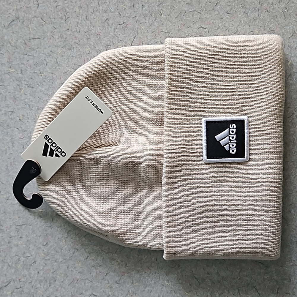 ADIDAS KNIT HAT
